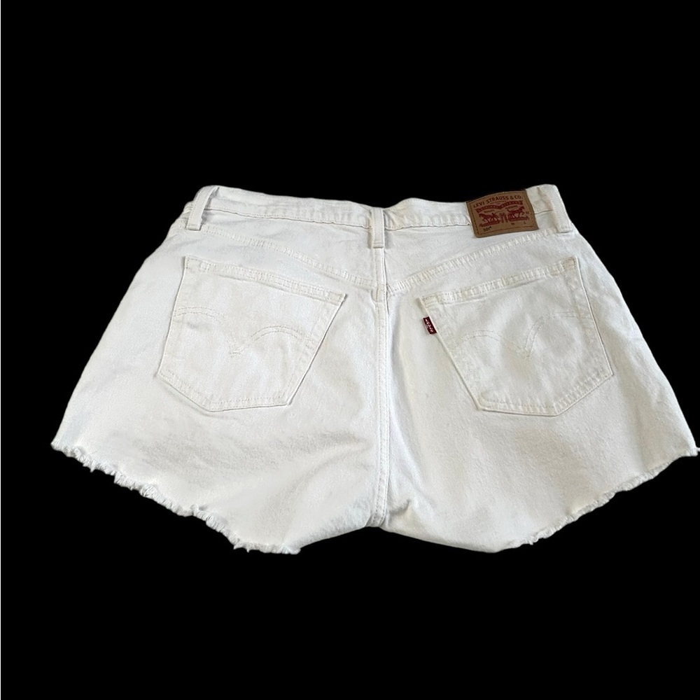 Levi's 501 High Waist Button Fly Cut Off Denim Shorts Waist 32 White Cream - Picture 7 of 16